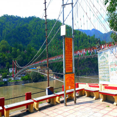 Lakshman Jhula Places to See